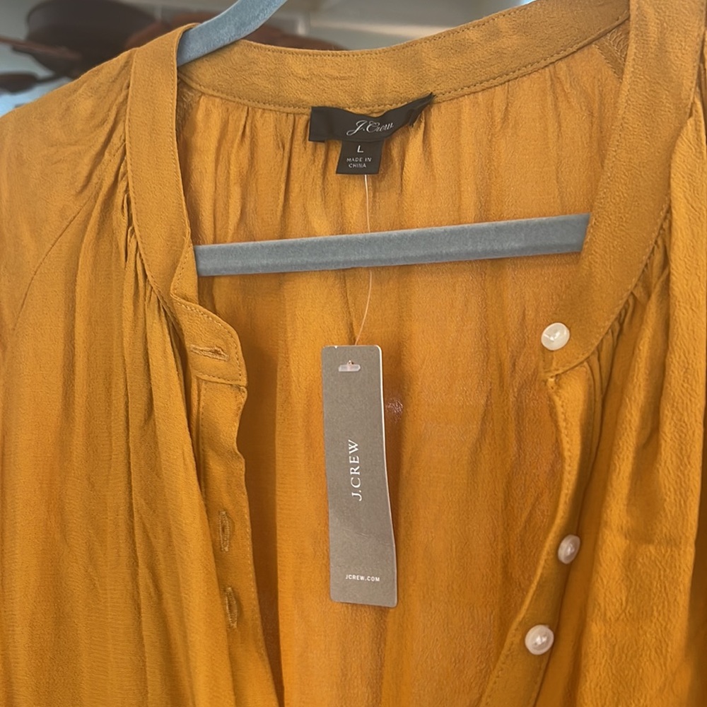 Yellow Top - Picture 4 of 4